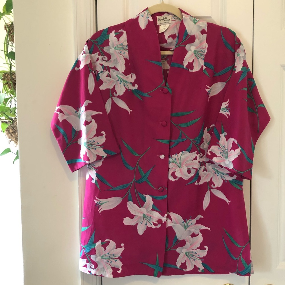 Paradise Hawaiian | vintage short sleeve button down tunic pink tropical print
